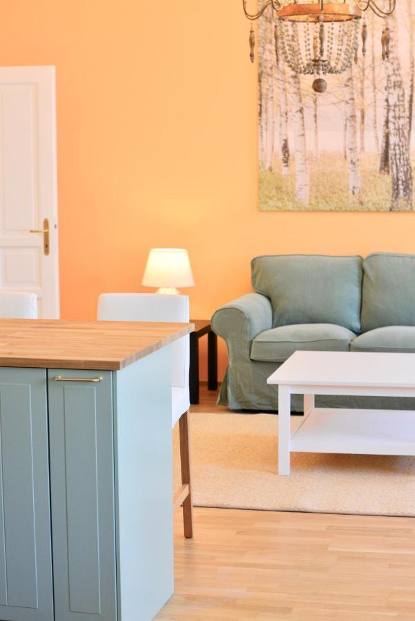 Spacious And Comfy With 3 Bedrooms Vienna