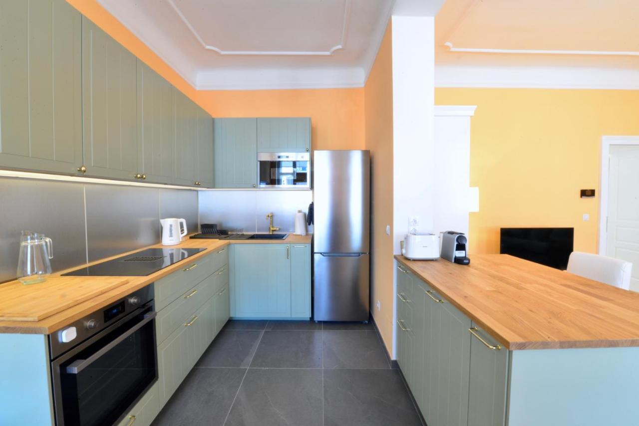 Spacious And Comfy With 3 Bedrooms