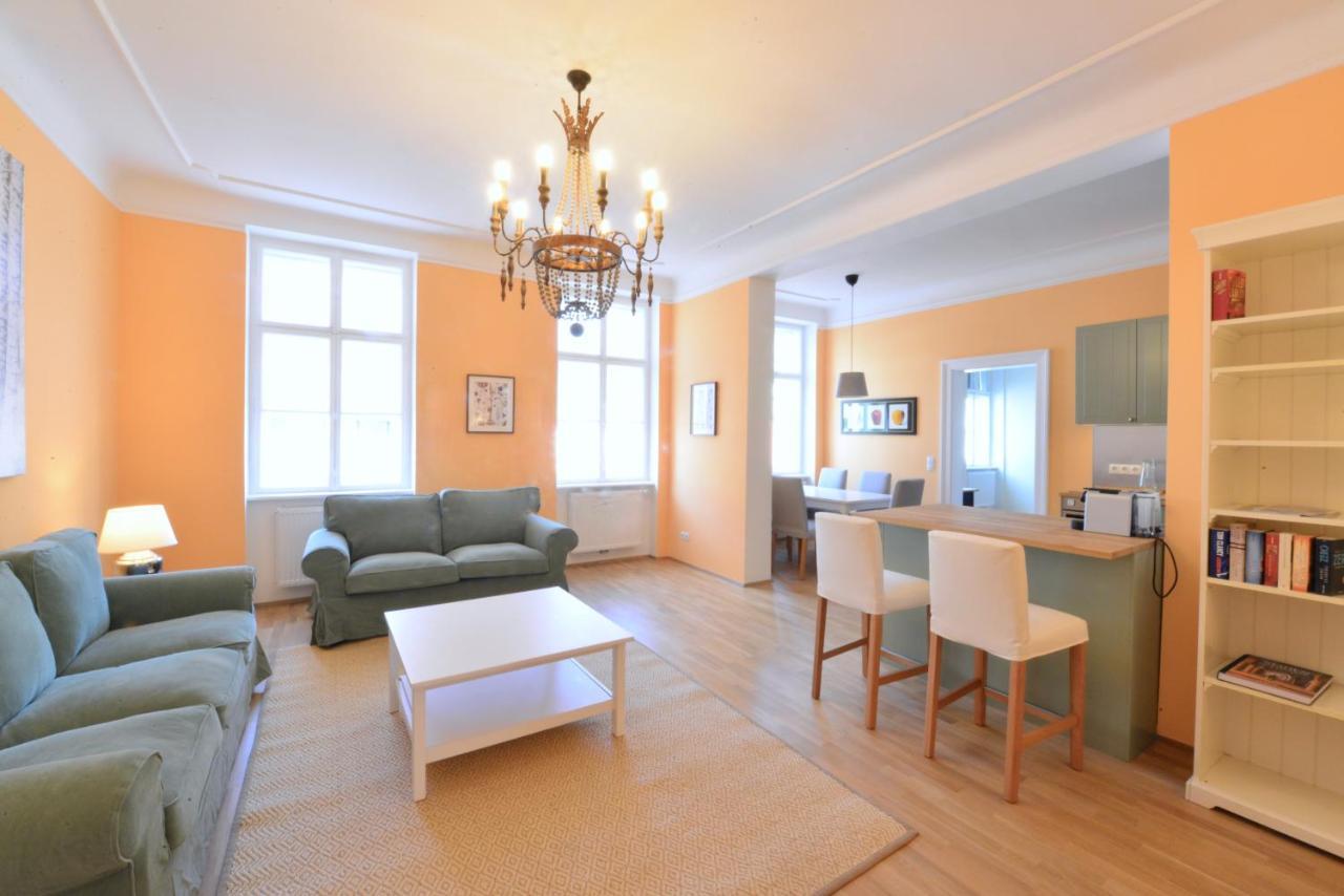 Spacious And Comfy With 3 Bedrooms Vienne